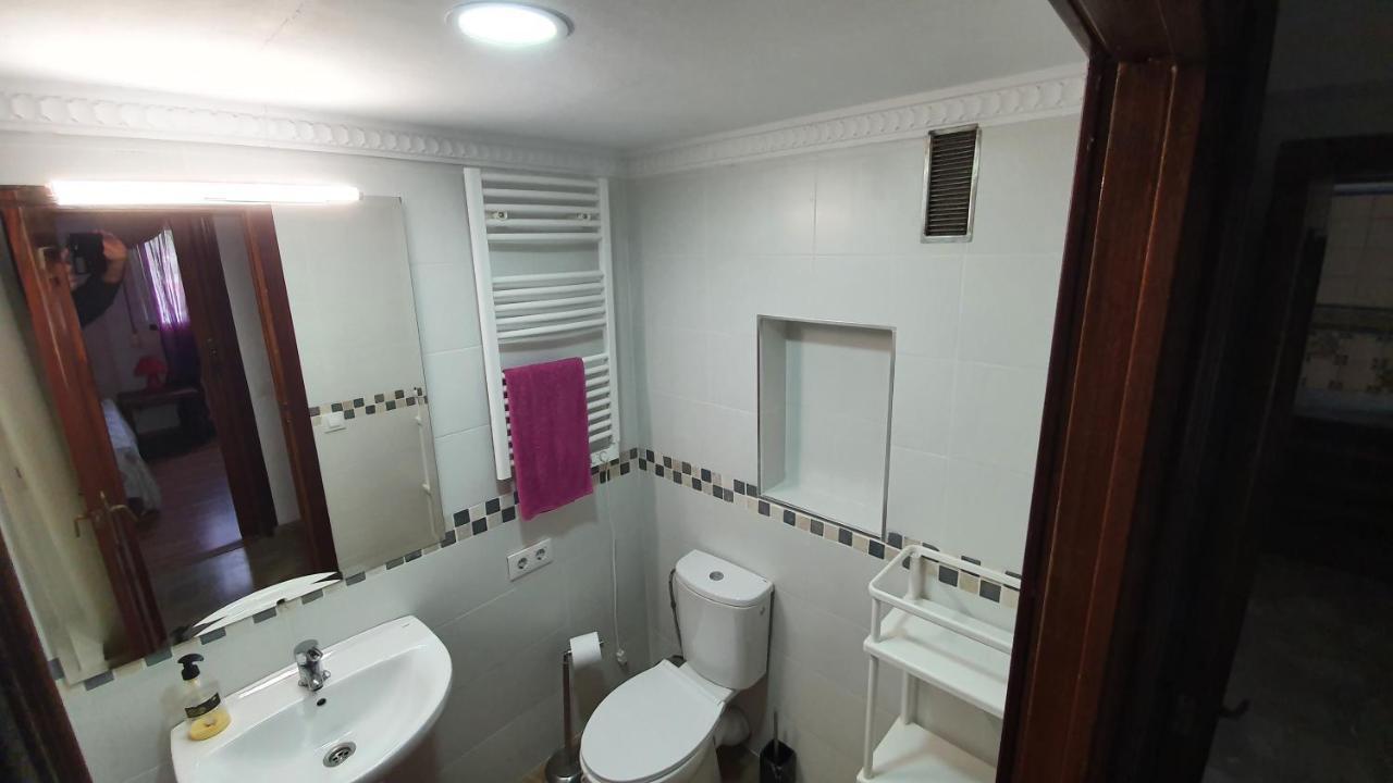 Visit Gibraltar Stay In La Linea For Less! La Línea de la Concepción Eksteriør billede
